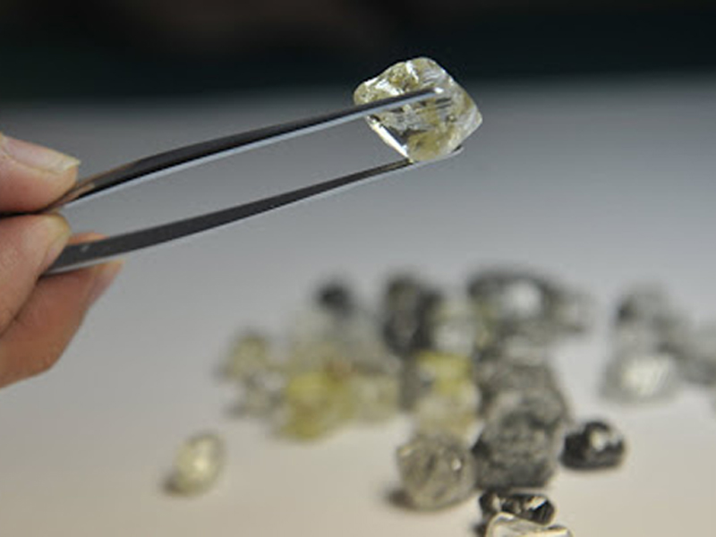 Влияние размера алмазных частиц на пильный инструмент