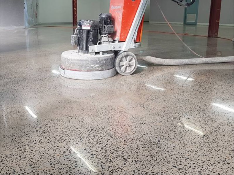 Эффективность алмазных шлифовальных инструментов при полировке бетона
