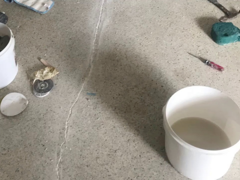 Решение проблемы трещин и сколов на терраццовом напольном покрытии